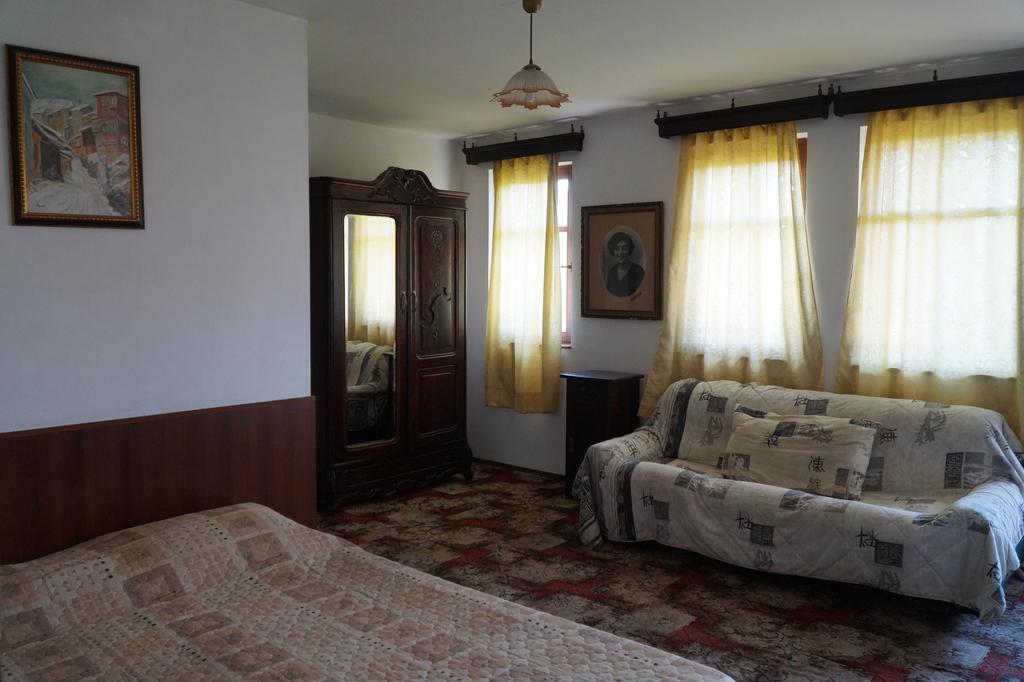 Guestrooms Ross Veliko Tarnovo Exterior photo